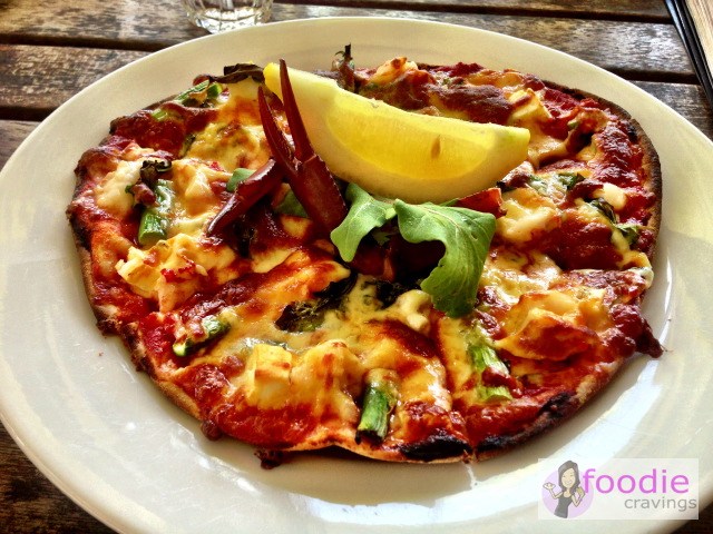 TGS14-The-Old-Marron-Farm_pizza